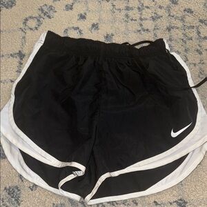 Nike Black and White Athletic Shorts Lightweight Design